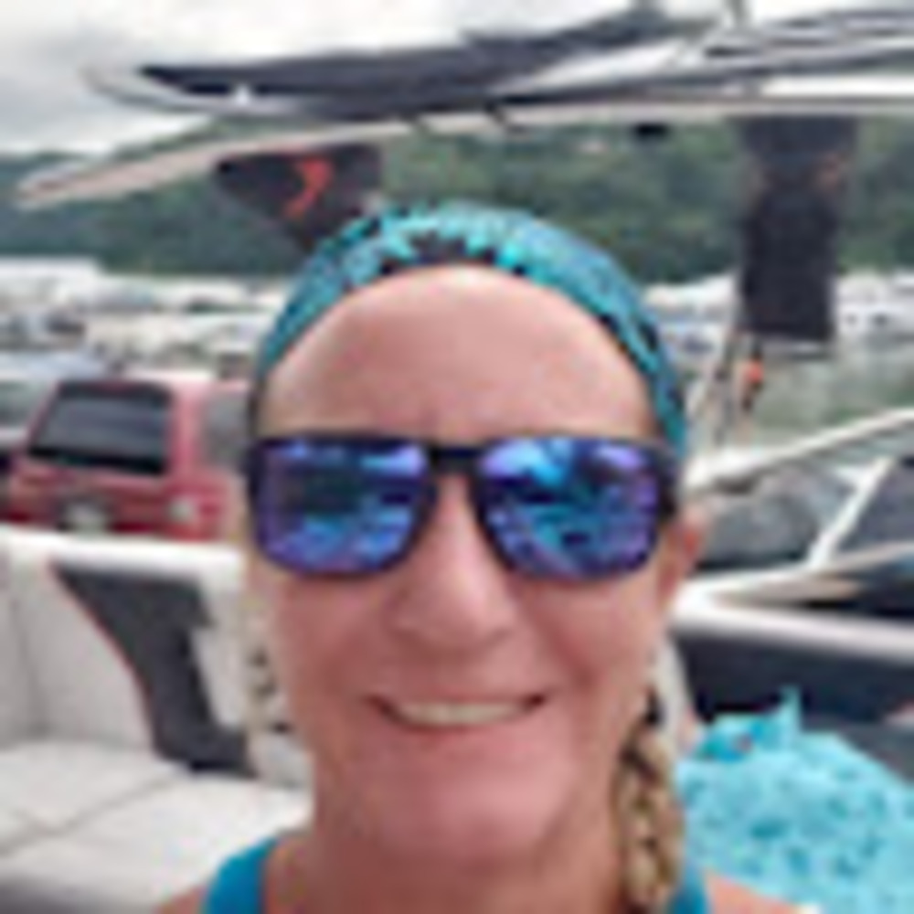 Meet your Posher, Jenny